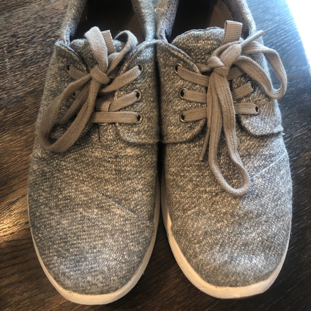 Toms grey lace Del Ray sneaker shoes womens, 6.5